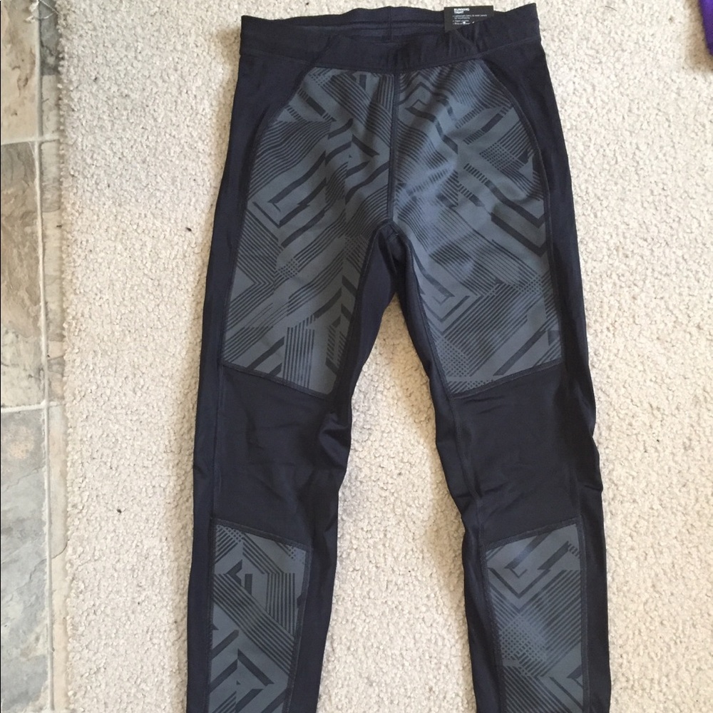 Victoria’s Secret Running Tight VXS SPORT